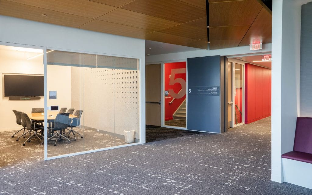 Dreamwalls Backpainted Glass at Virginia Tech Innovation Campus Building One-010