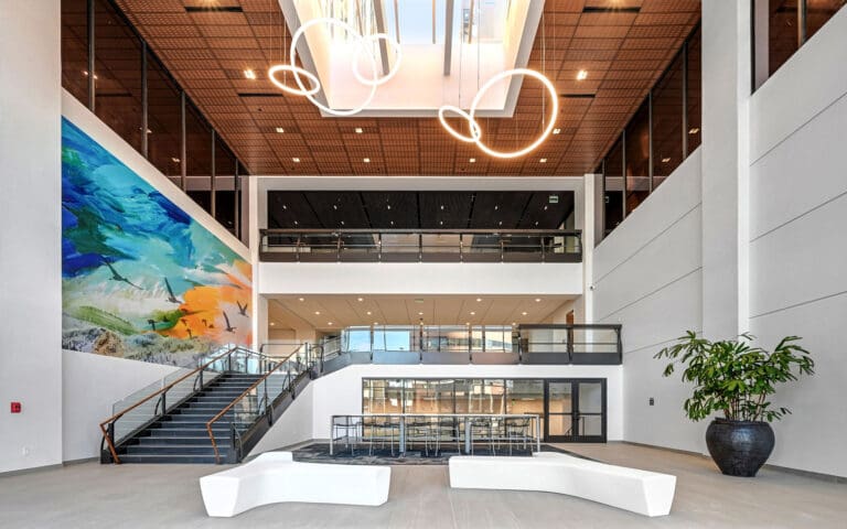 Dreamwalls laminated glass railings at the Galleria Office Tower in Denver-01